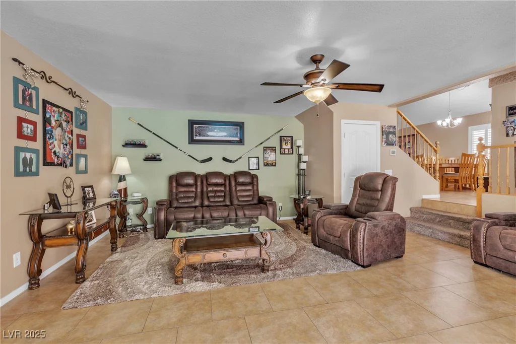 1877 Glory Lily, Las Vegas, NV 89123