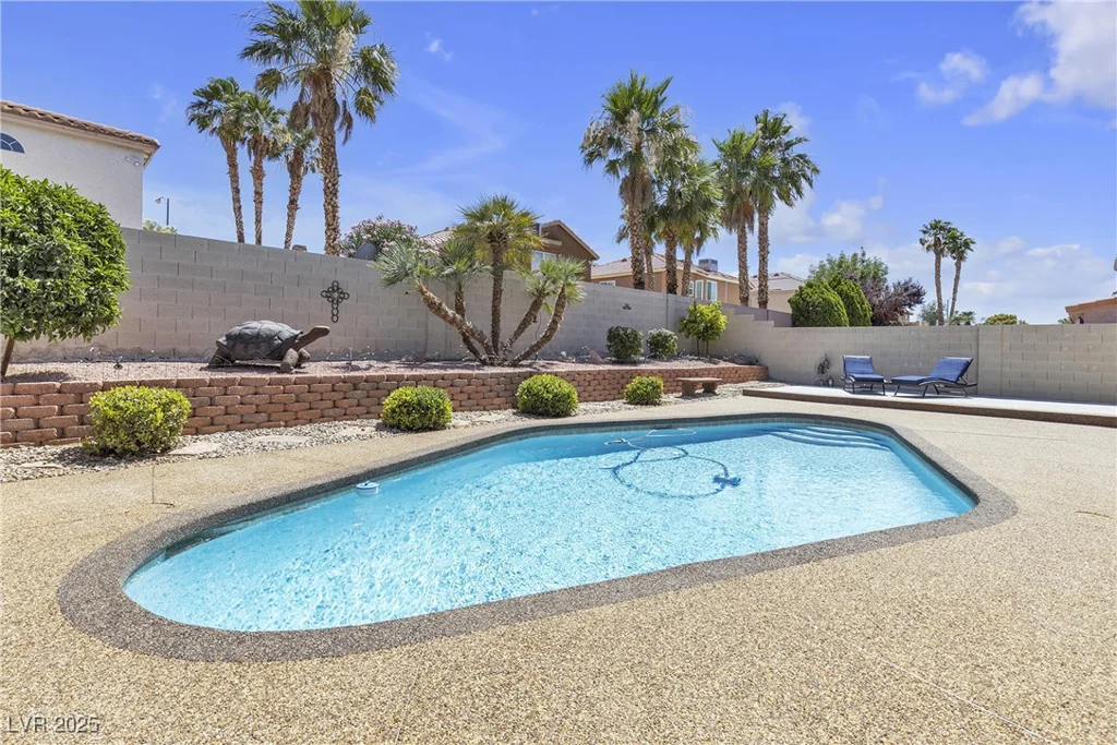 1877 Glory Lily, Las Vegas, NV 89123