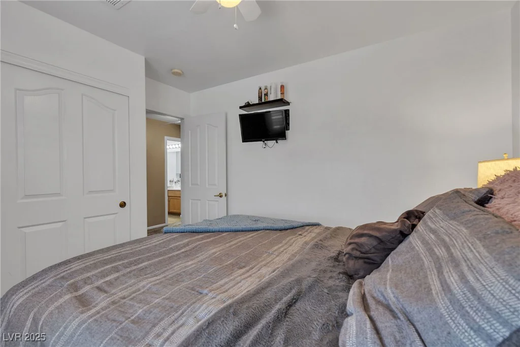 1877 Glory Lily, Las Vegas, NV 89123