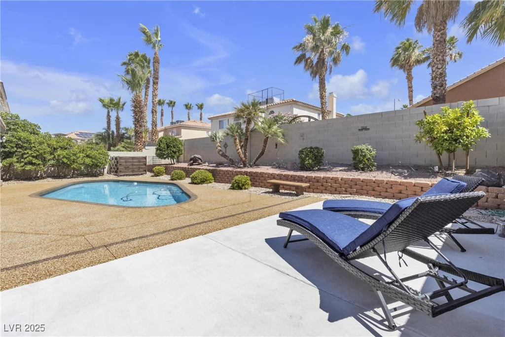 1877 Glory Lily, Las Vegas, NV 89123