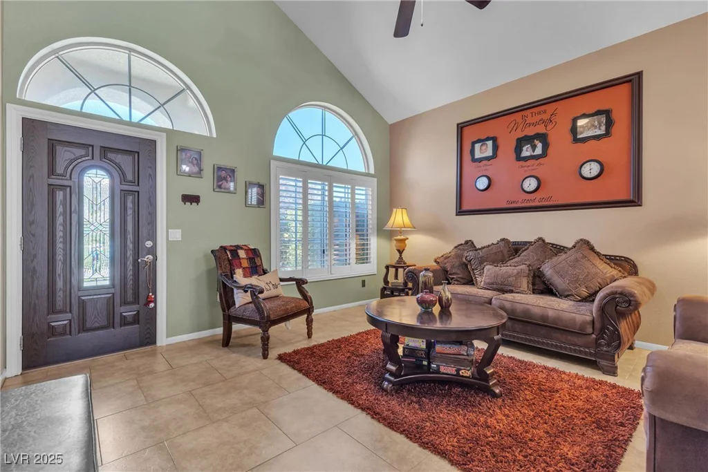 1877 Glory Lily, Las Vegas, NV 89123