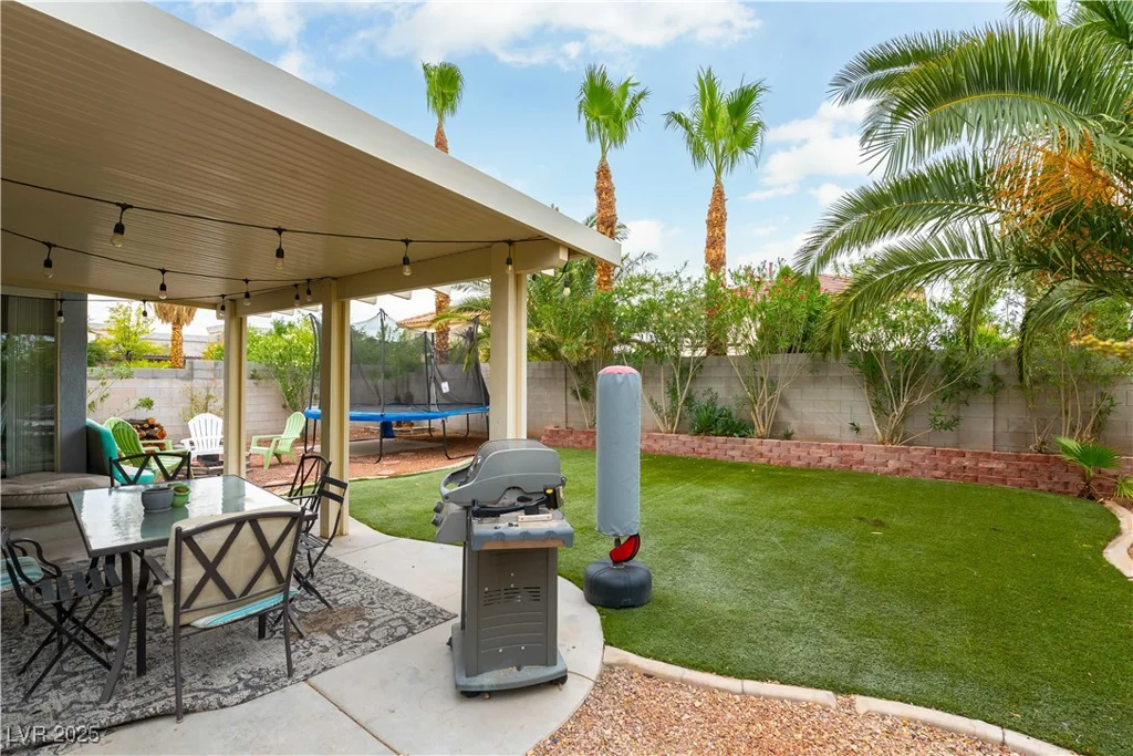 8484 Montana Stream, Las Vegas, NV 89113