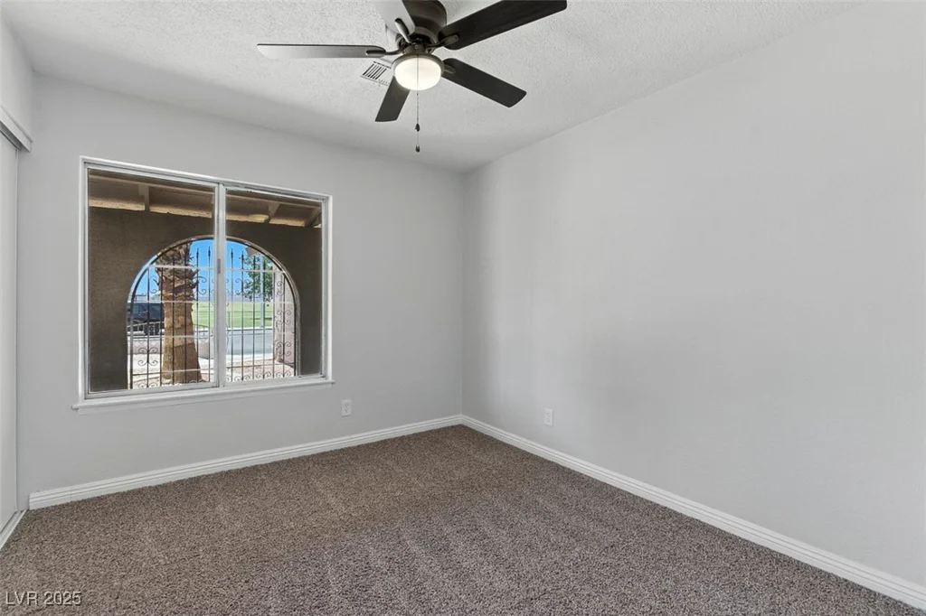 809 Greenbrook, Las Vegas, NV 89110