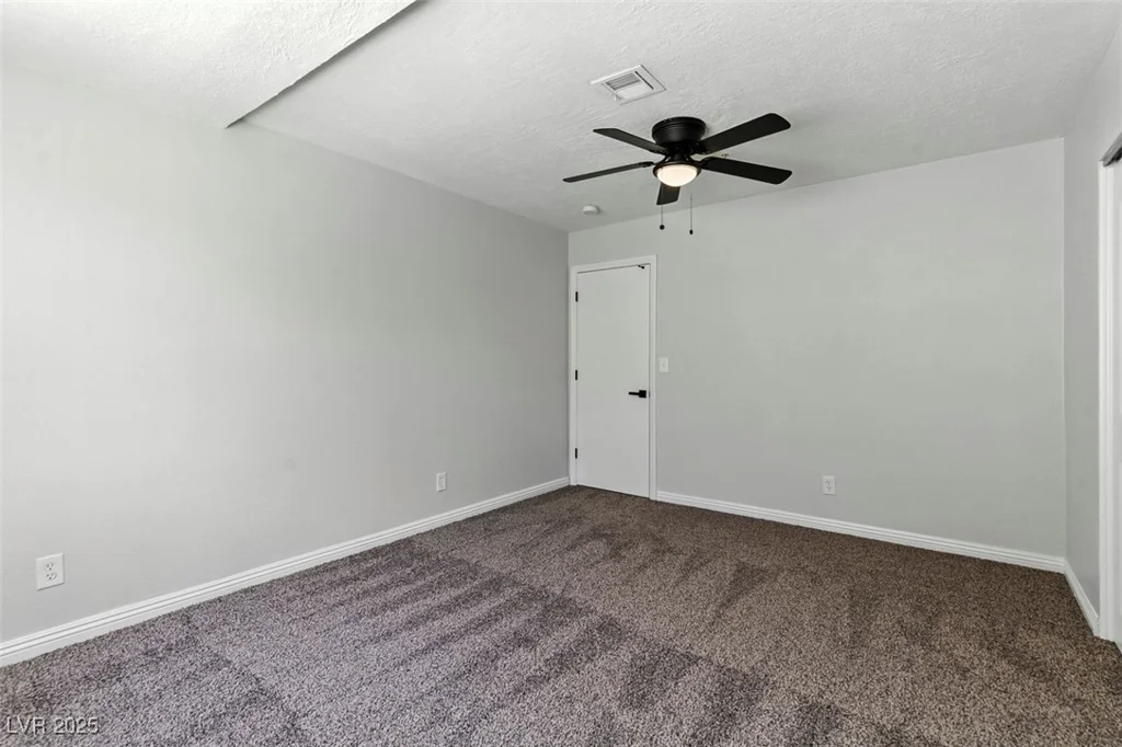 809 Greenbrook, Las Vegas, NV 89110