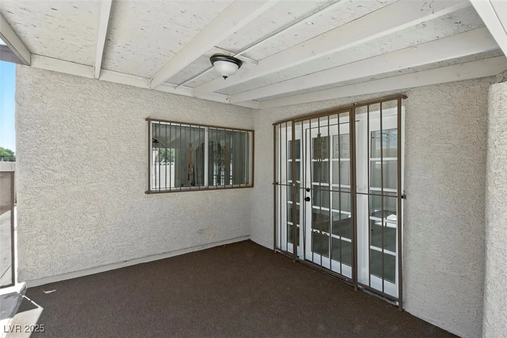 809 Greenbrook, Las Vegas, NV 89110