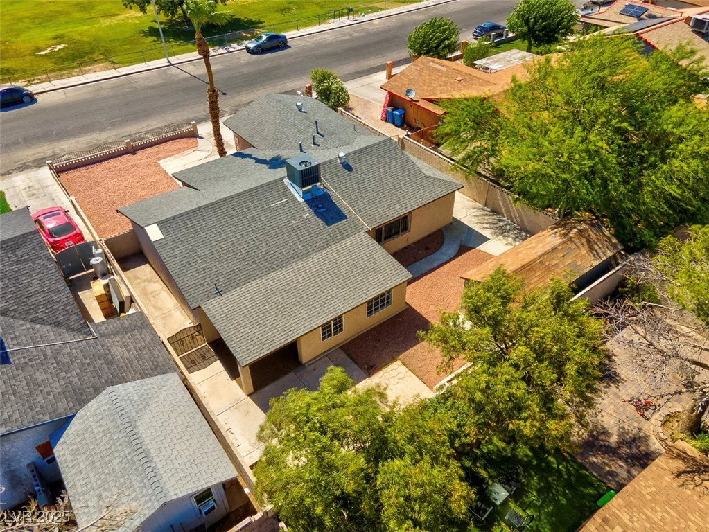 809 Greenbrook, Las Vegas, NV 89110