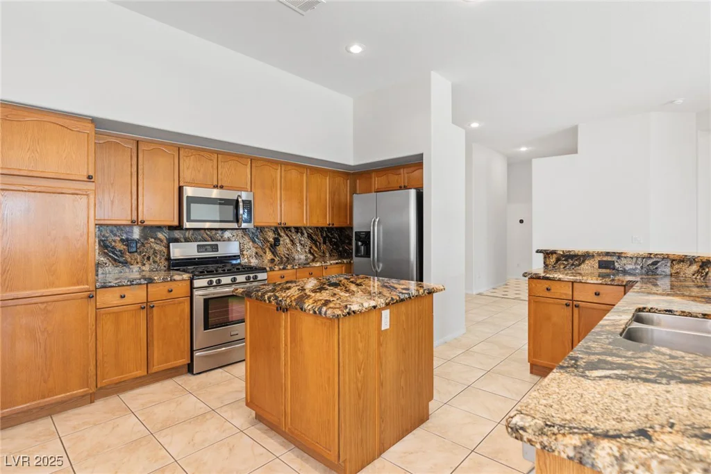 786 Craigmark, Henderson, NV 89002