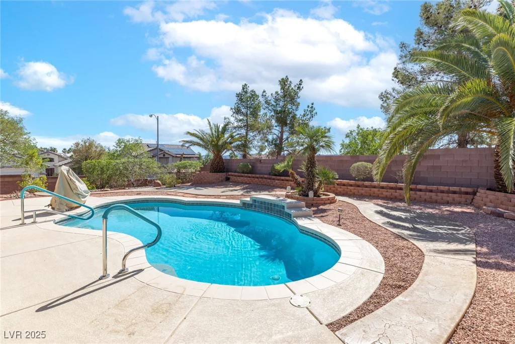 786 Craigmark, Henderson, NV 89002