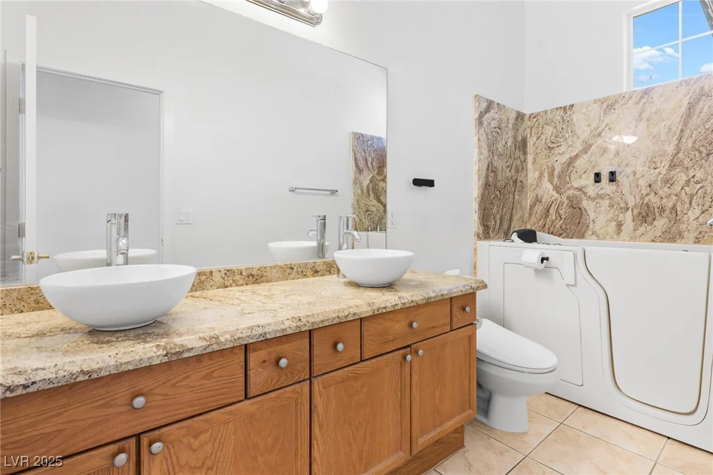 786 Craigmark, Henderson, NV 89002