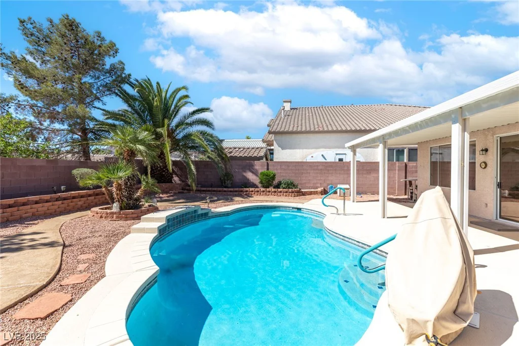 786 Craigmark, Henderson, NV 89002