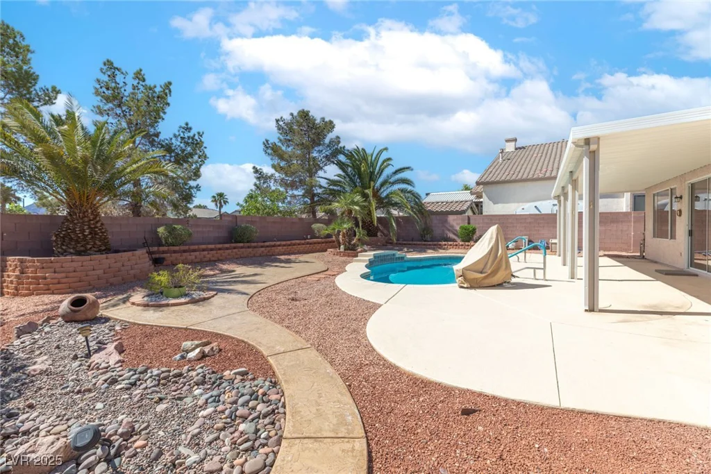 786 Craigmark, Henderson, NV 89002