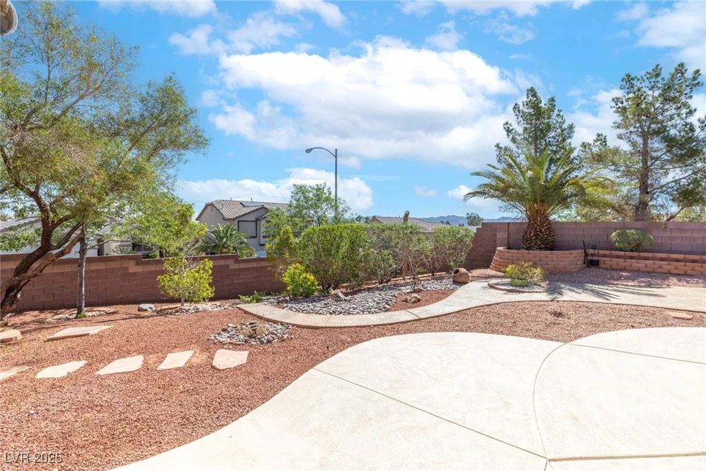 786 Craigmark, Henderson, NV 89002