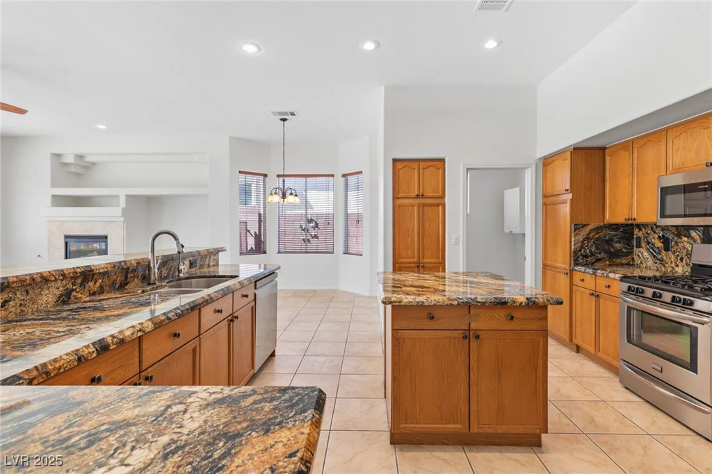 786 Craigmark, Henderson, NV 89002
