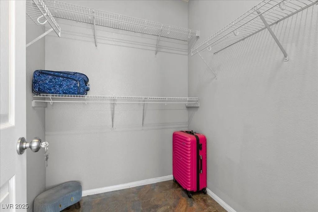 7818 Brodie Castle, Las Vegas, NV 89166
