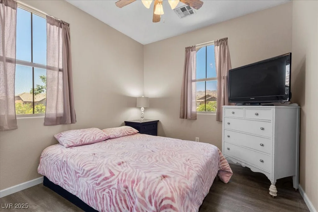 7818 Brodie Castle, Las Vegas, NV 89166