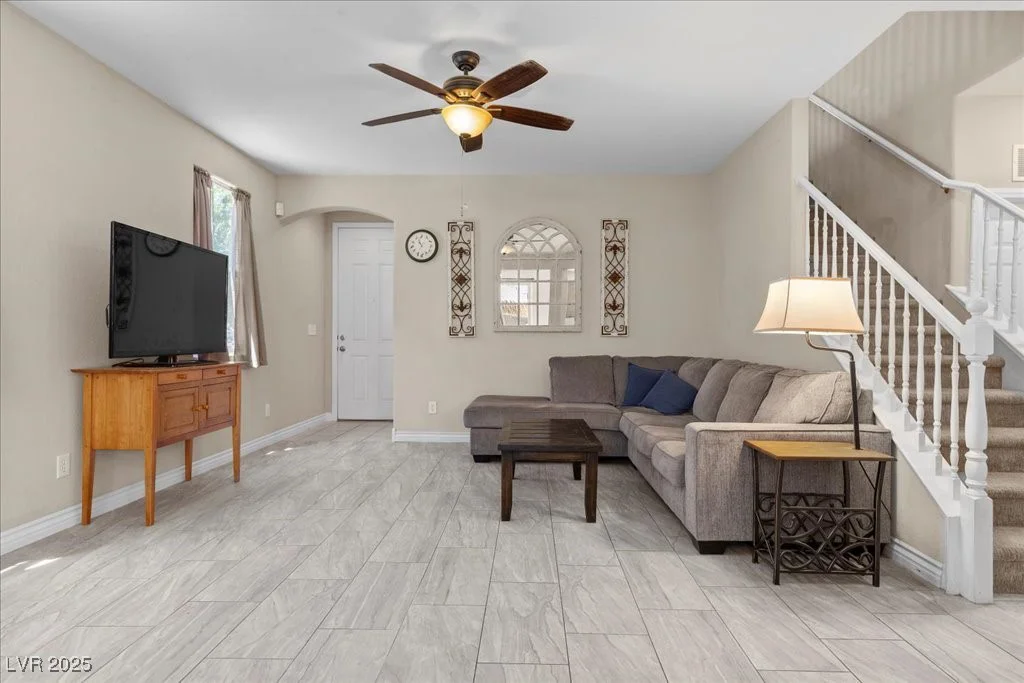 7818 Brodie Castle, Las Vegas, NV 89166