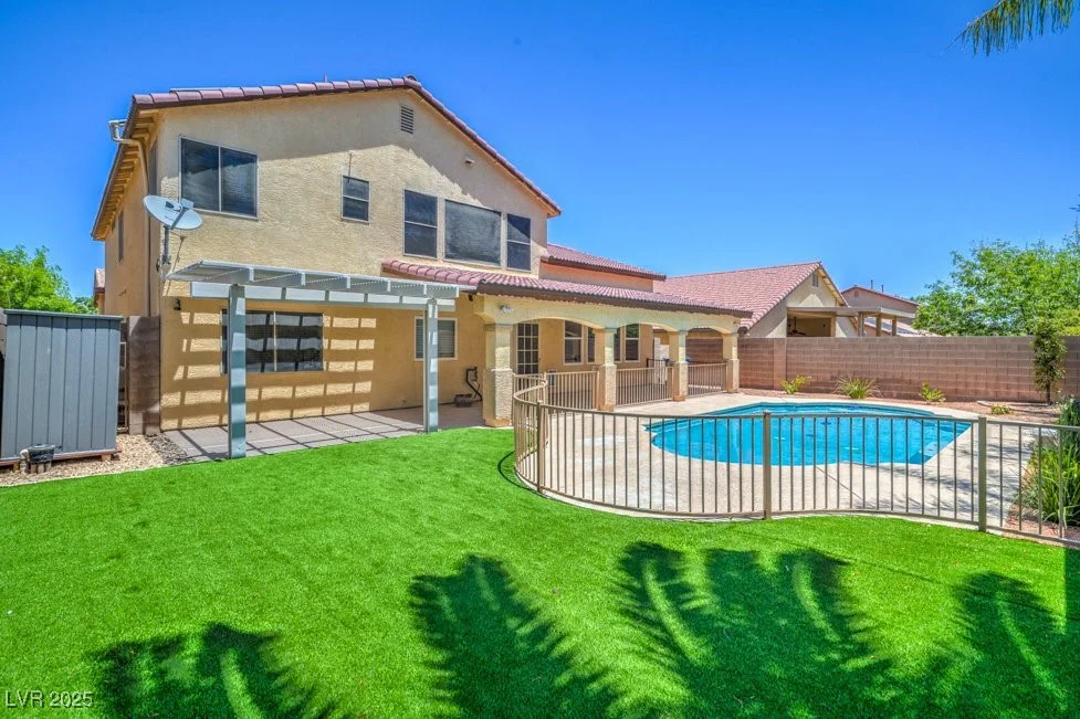 7619 Comanche Canyon, Las Vegas, NV 89113