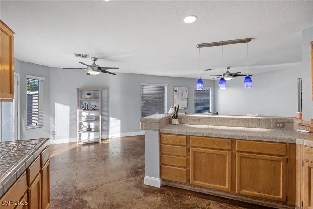 2204 San Miguel, North Las Vegas, NV 89032