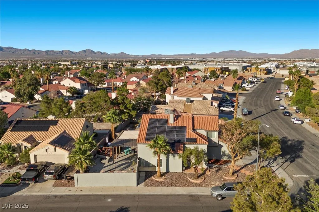2204 San Miguel, North Las Vegas, NV 89032