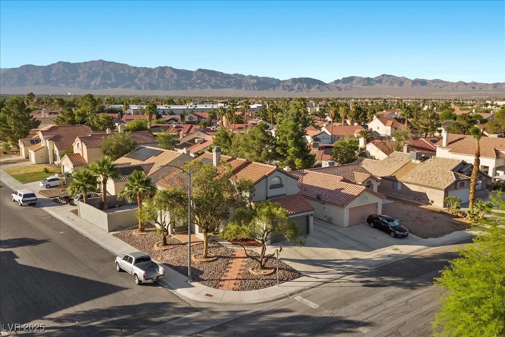 2204 San Miguel, North Las Vegas, NV 89032