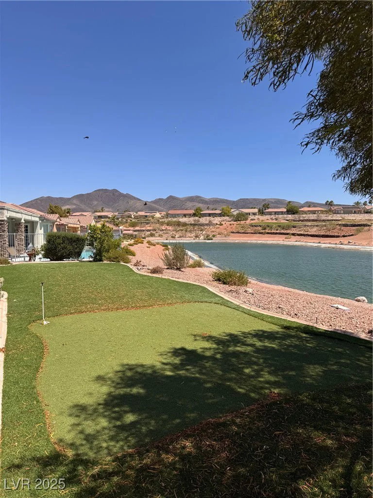 2695 Olivia Heights, Henderson, NV 89052