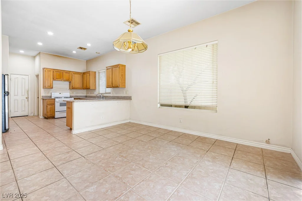 10348 Cherry Brook, Las Vegas, NV 89183