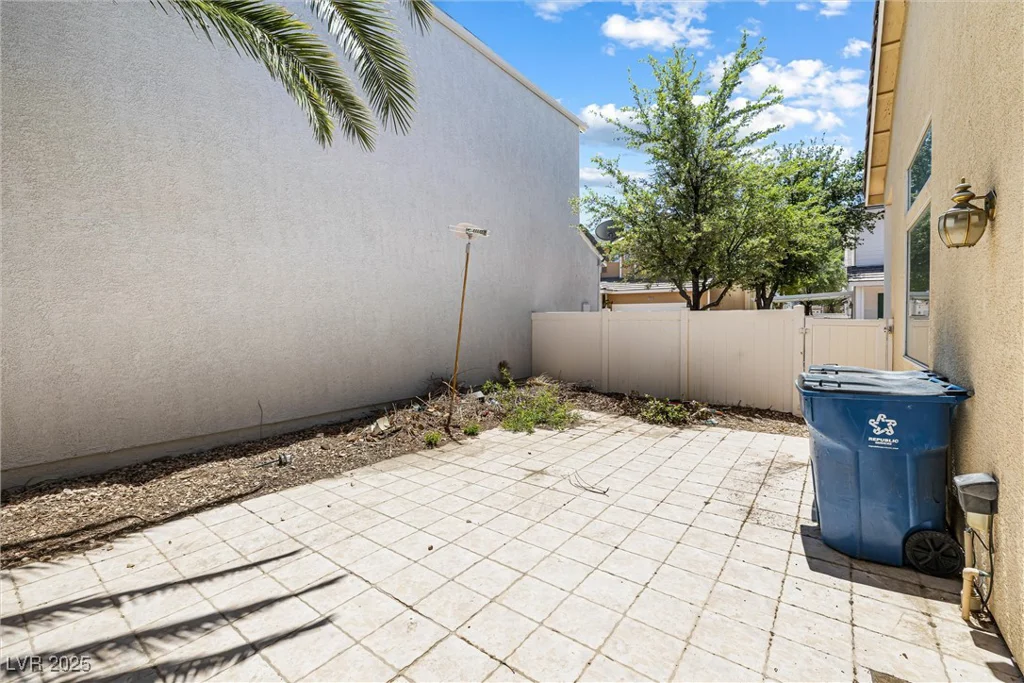 10348 Cherry Brook, Las Vegas, NV 89183