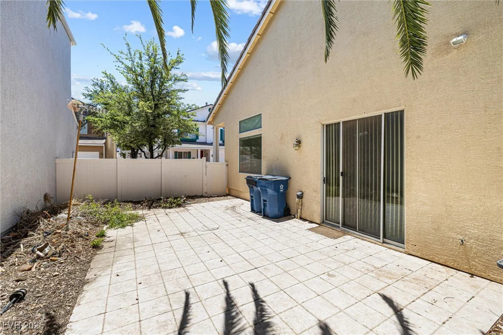 10348 Cherry Brook, Las Vegas, NV 89183
