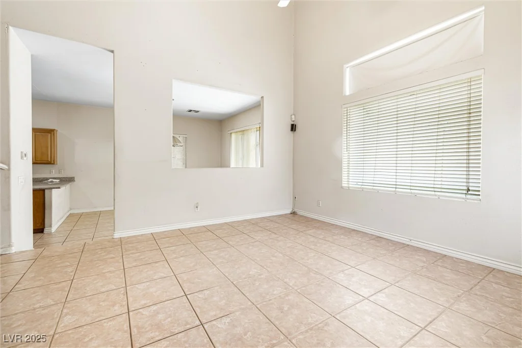 10348 Cherry Brook, Las Vegas, NV 89183