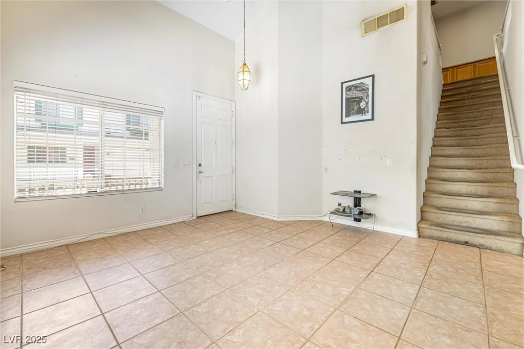 10348 Cherry Brook, Las Vegas, NV 89183