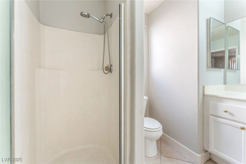 2111 Hollow Oak, North Las Vegas, NV 89031