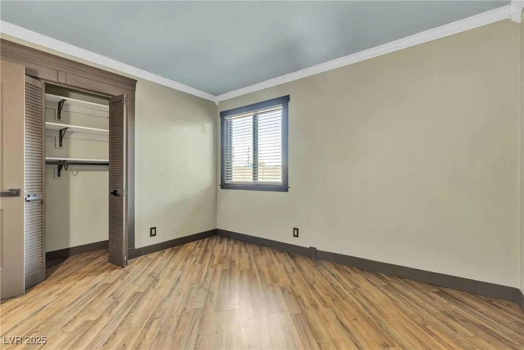 4272 Sheppard, Las Vegas, NV 89121