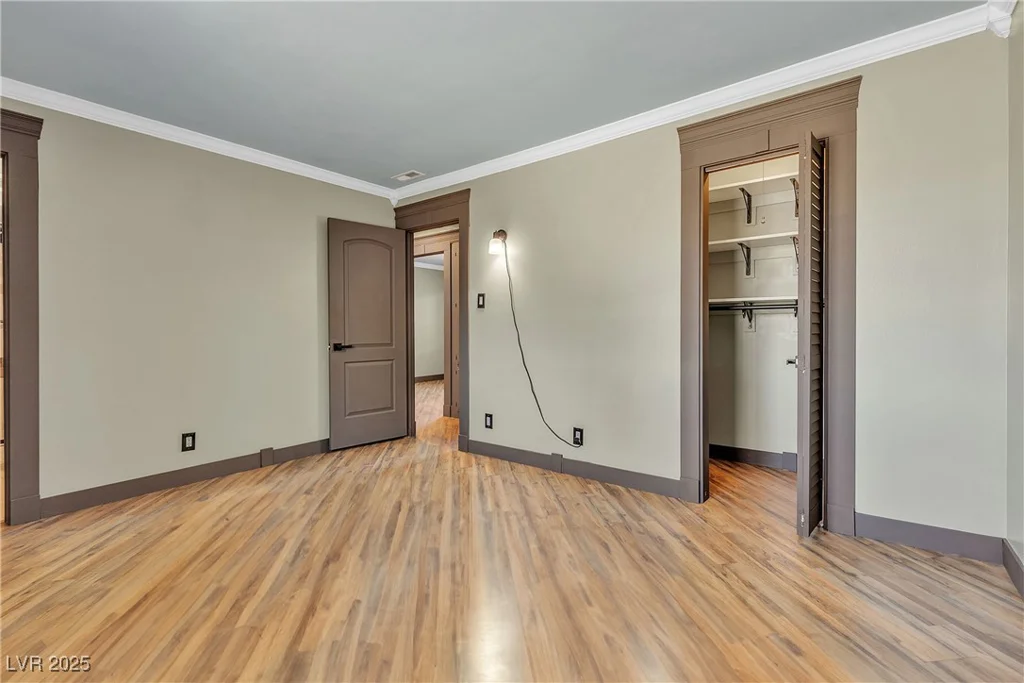 4272 Sheppard, Las Vegas, NV 89121