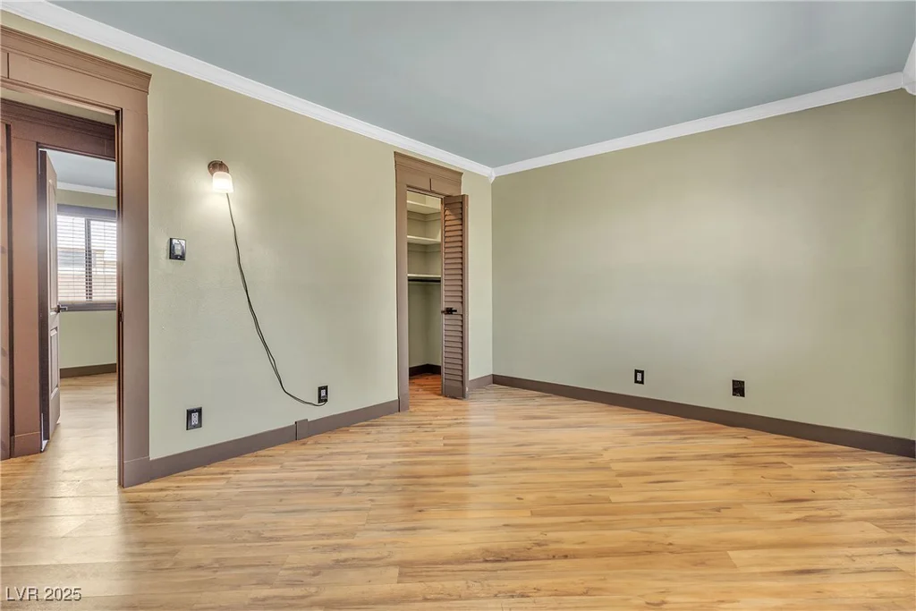 4272 Sheppard, Las Vegas, NV 89121