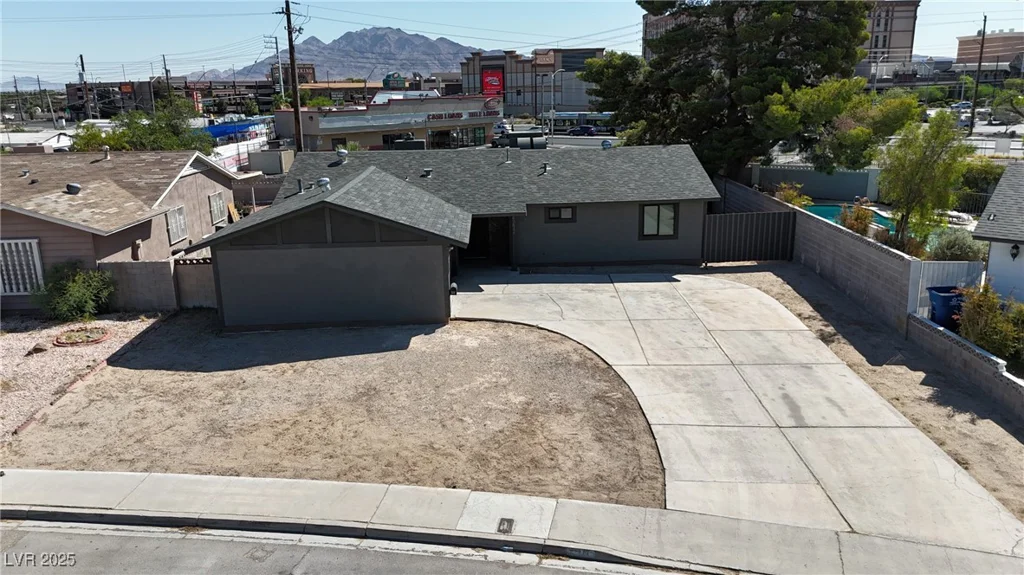 4272 Sheppard, Las Vegas, NV 89121