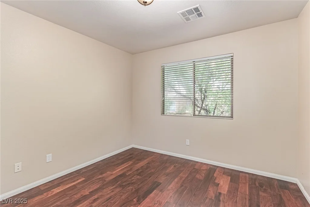 10584 Peach Creek, Las Vegas, NV 89179