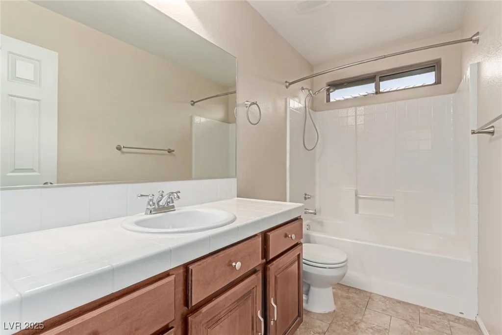 10584 Peach Creek, Las Vegas, NV 89179