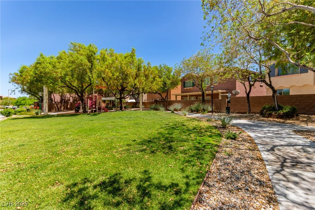 10584 Peach Creek, Las Vegas, NV 89179