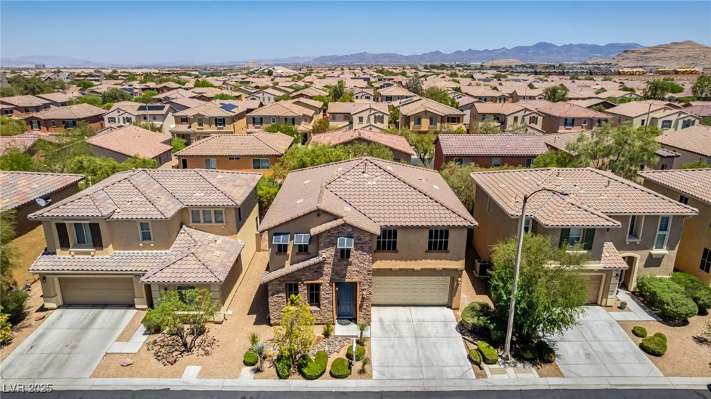 10584 Peach Creek, Las Vegas, NV 89179