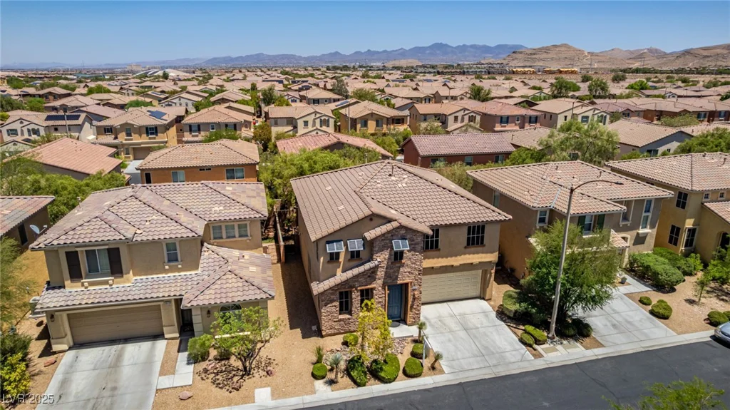 10584 Peach Creek, Las Vegas, NV 89179