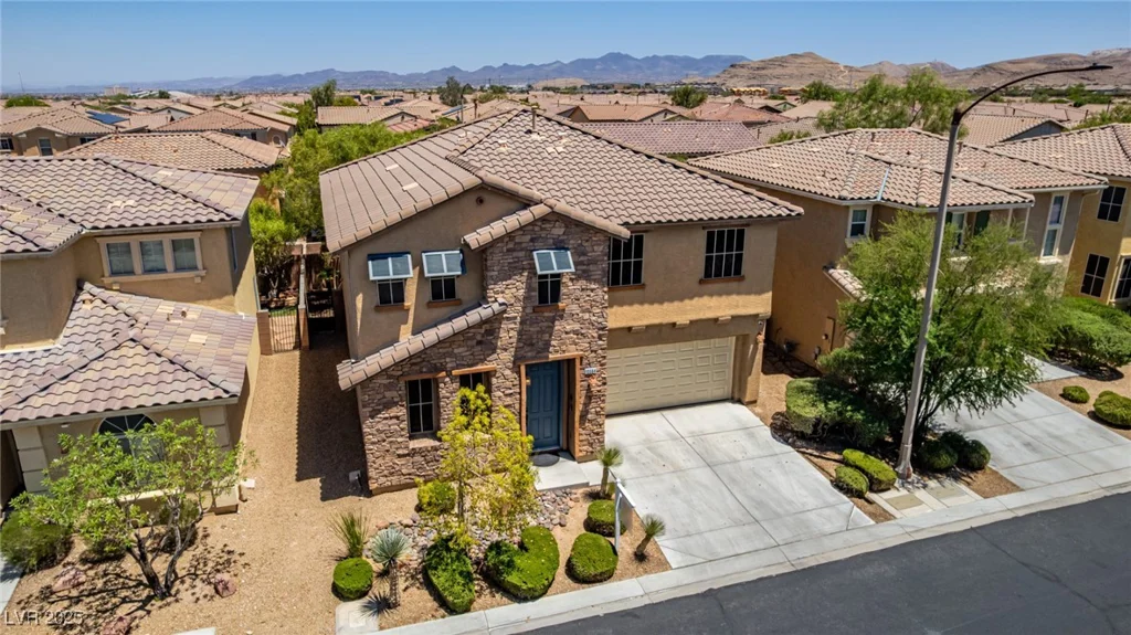 10584 Peach Creek, Las Vegas, NV 89179