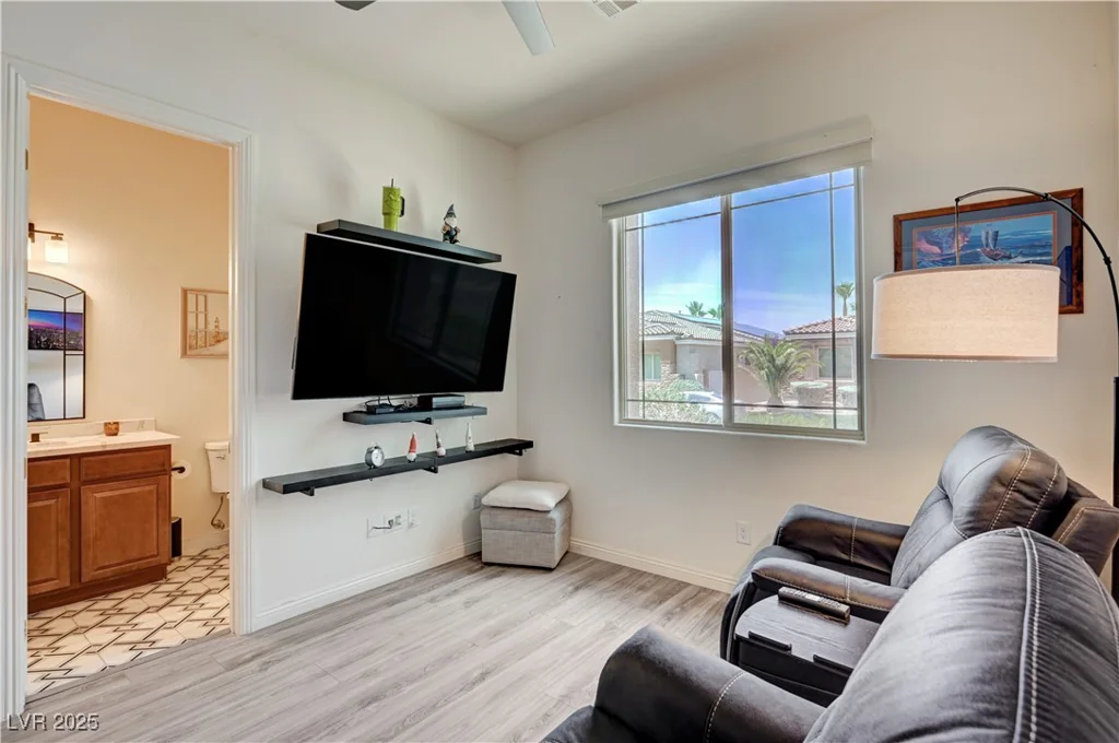 83 Buckthorn Ridge, Las Vegas, NV 89183