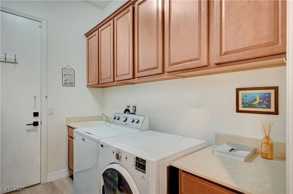 83 Buckthorn Ridge, Las Vegas, NV 89183