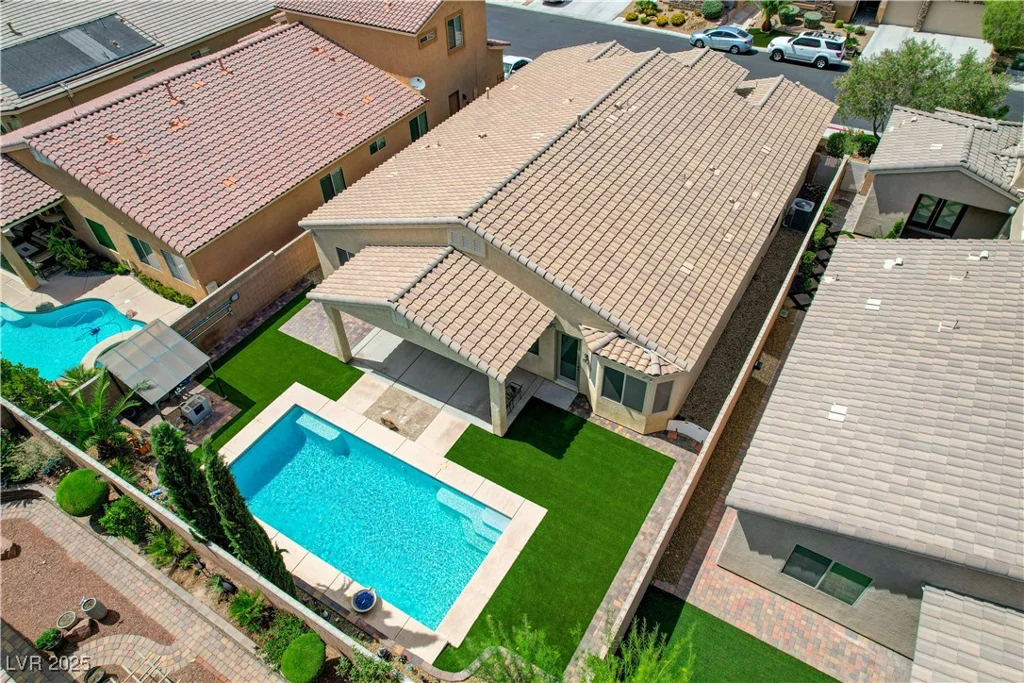 83 Buckthorn Ridge, Las Vegas, NV 89183