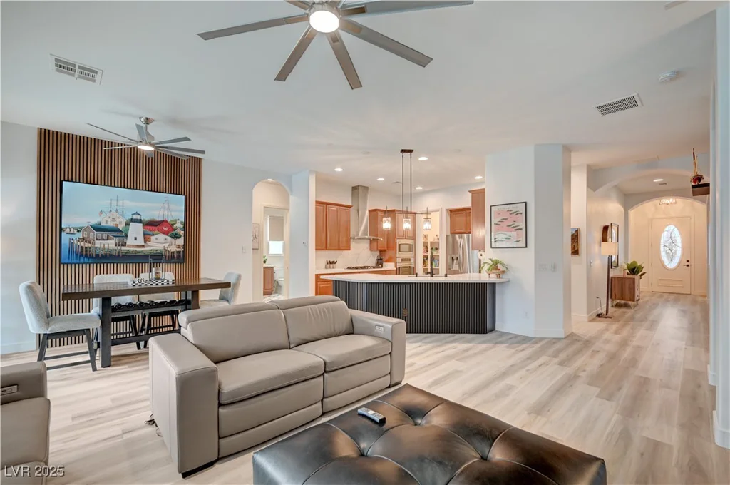 83 Buckthorn Ridge, Las Vegas, NV 89183