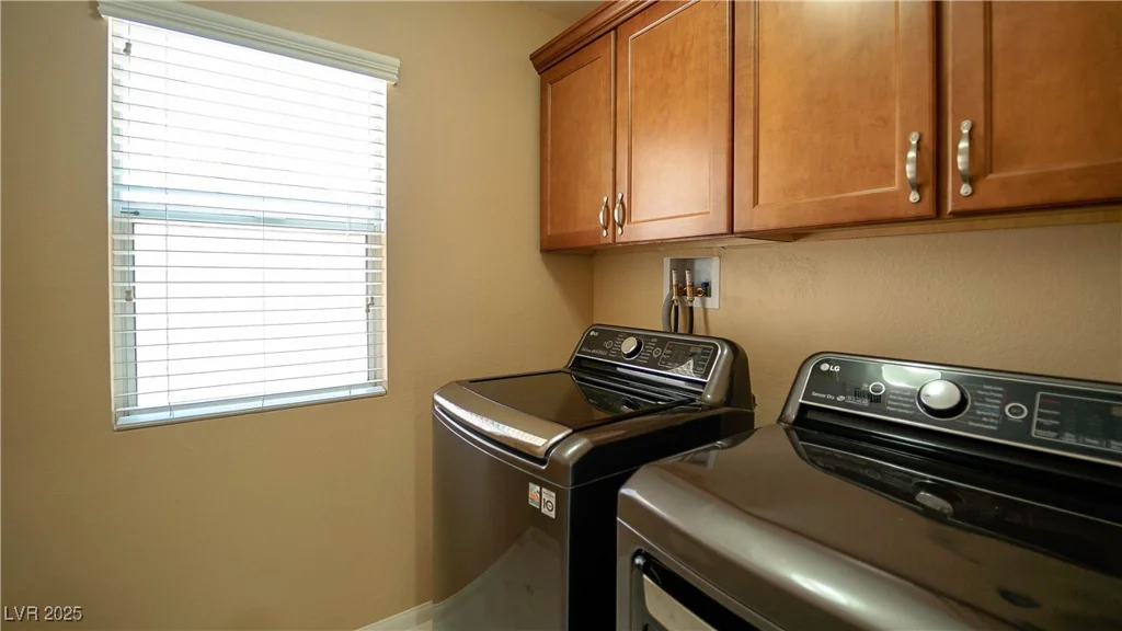 2017 Shining Feather, Las Vegas, NV 89134