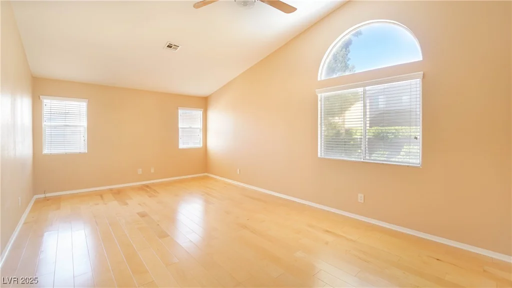 2017 Shining Feather, Las Vegas, NV 89134