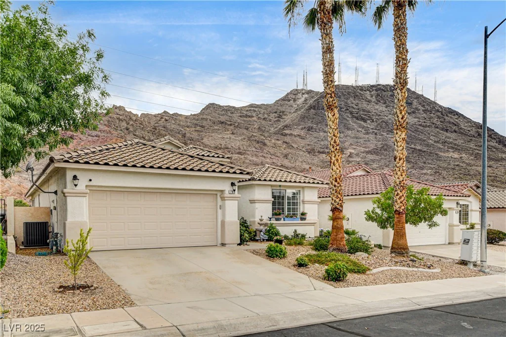 703 Jane Eyre, Henderson, NV 89002