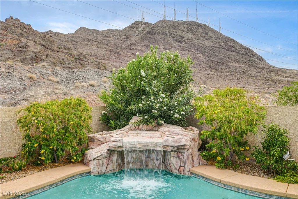 703 Jane Eyre, Henderson, NV 89002