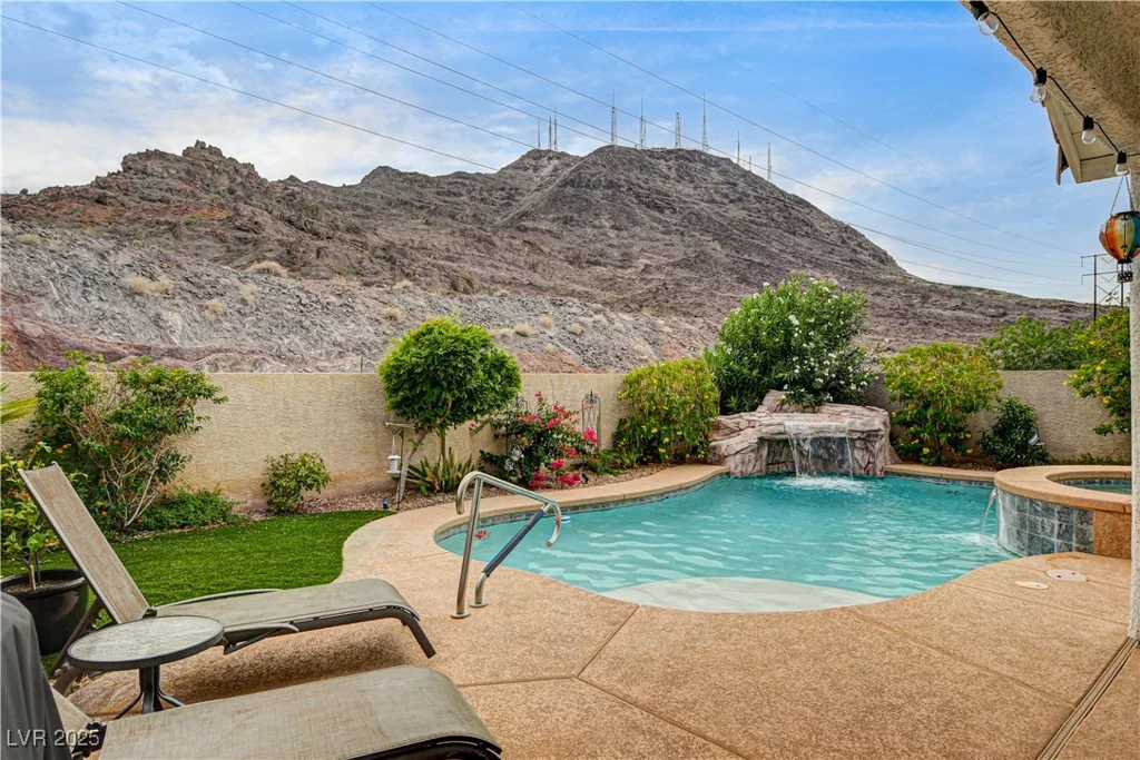 703 Jane Eyre, Henderson, NV 89002